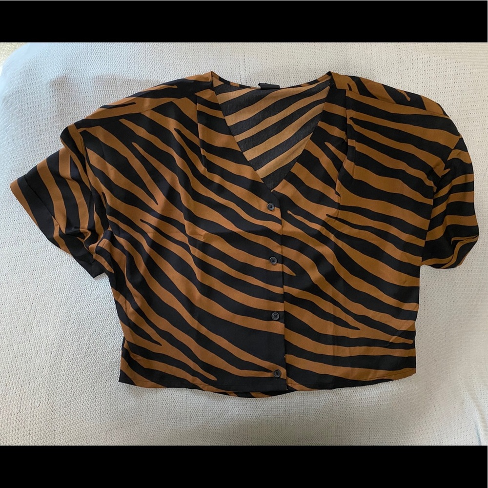 Worthington Brown Zebra Blouse